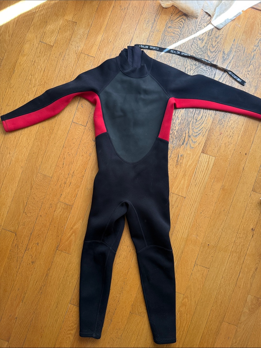 REALON Neoprene Wetsuit - Black with Red Trim